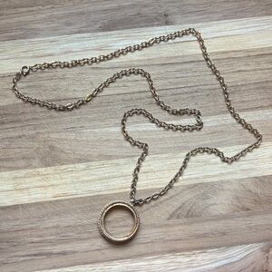 Elegant Gold Chain Necklace